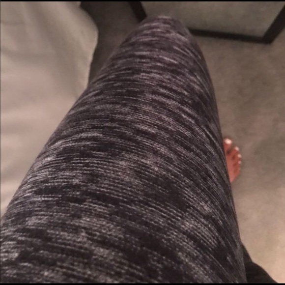 Lululemon leggings - Picture 4 of 6